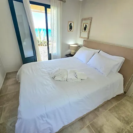 Alos - On The Holiday home Lefkada City